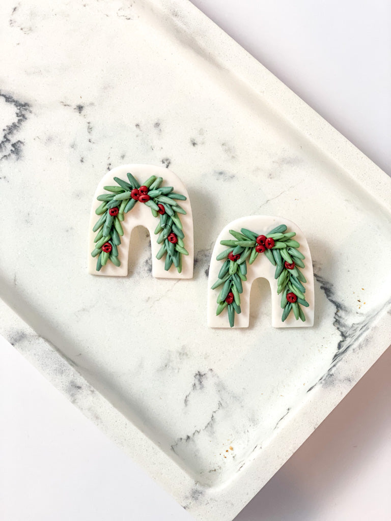 Mistletoe Magic Earrings - Tacklebox