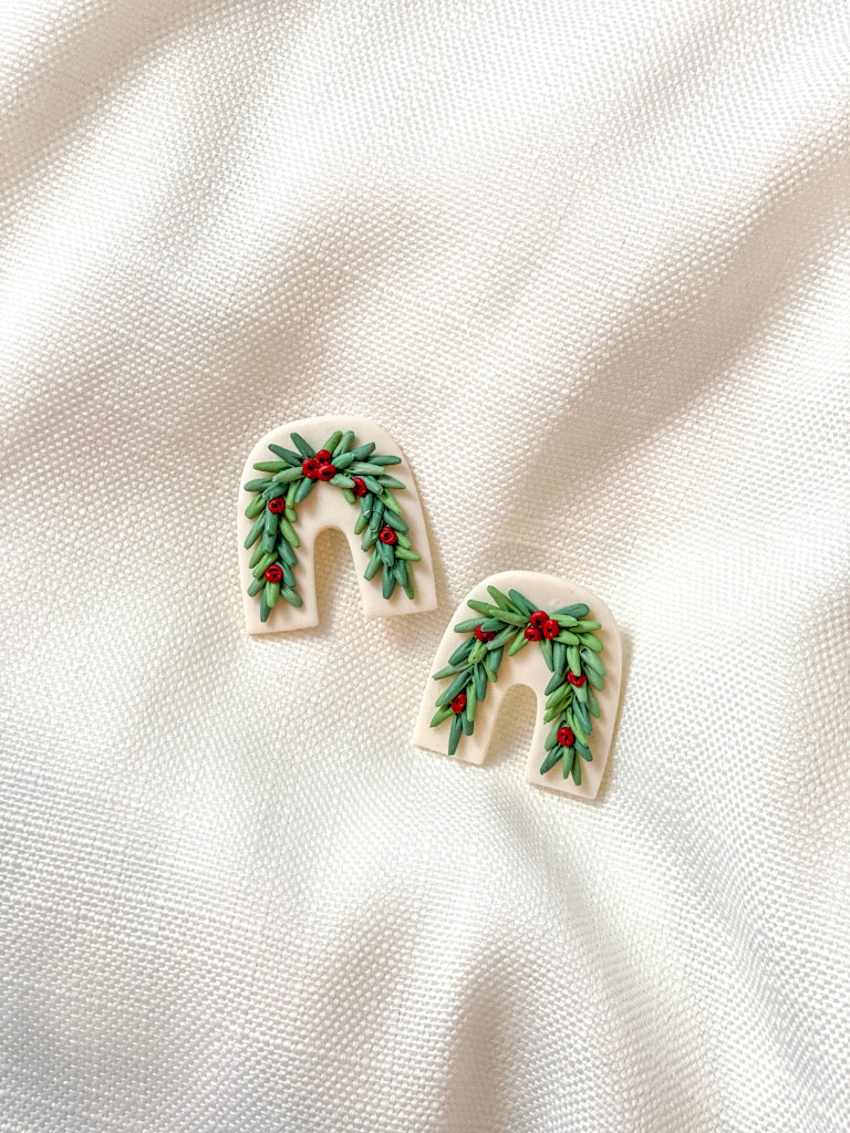 Mistletoe Magic Earrings