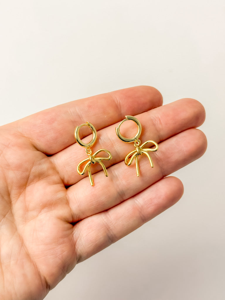 Tie Breaker Hoop Earrings - Tacklebox
