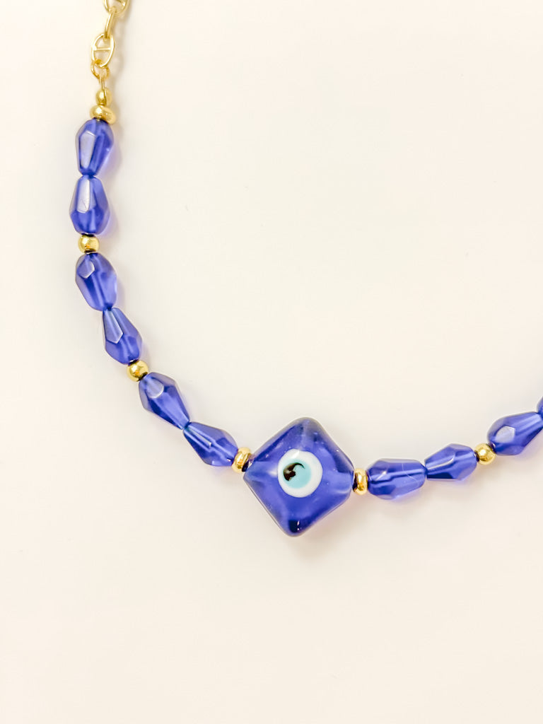 On the Lookout Necklace