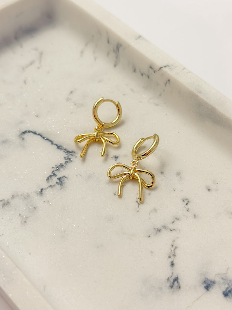 Tie Breaker Hoop Earrings - Tacklebox