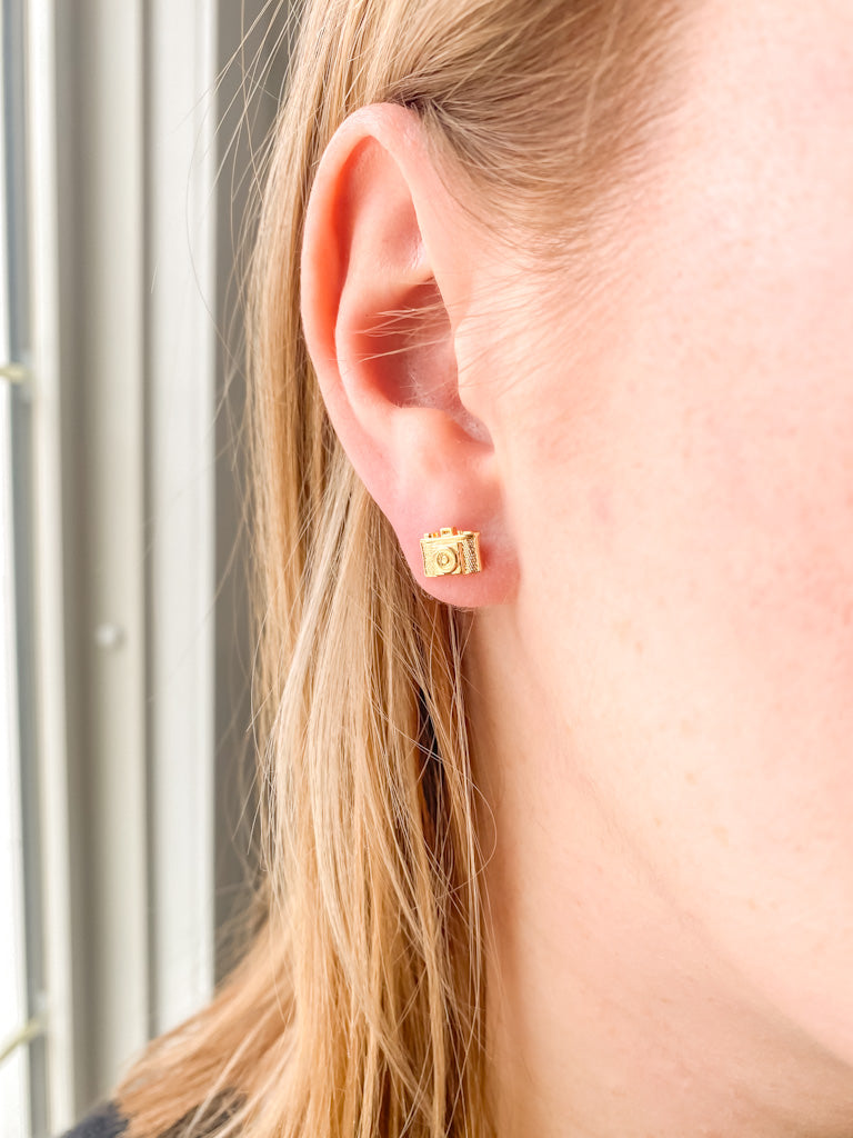 Picture Perfect Stud Earrings - Tacklebox