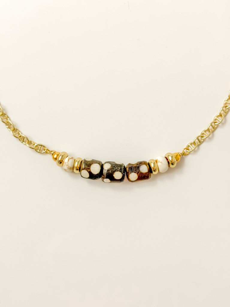 Salt & Pepper Necklace - Tacklebox